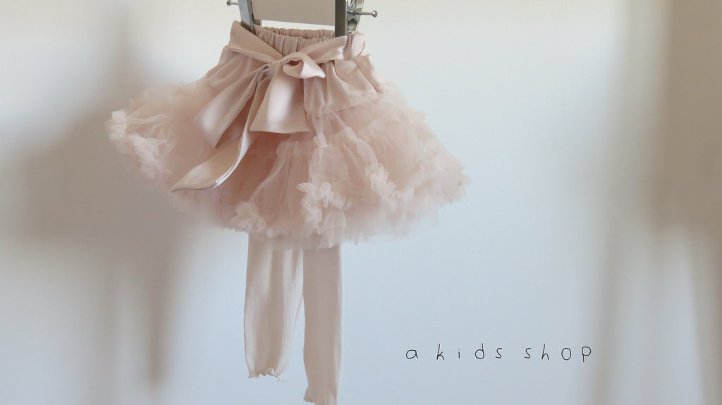 the tulle skirt